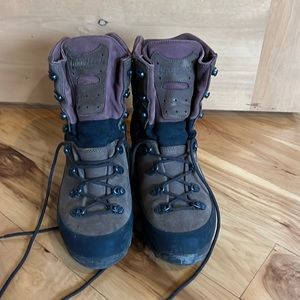 Kenetrek Boots